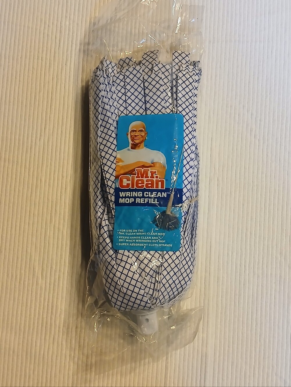 Brand New Mr. Clean Wring Clean Mop Refill.# 256964  NEW!